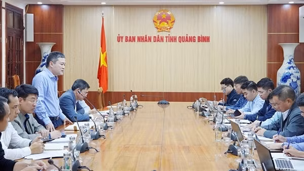Tập trung tháo gỡ khó khăn để hoàn thành dự án đường dây 500kV Quảng Trạch - Quỳnh Lưu