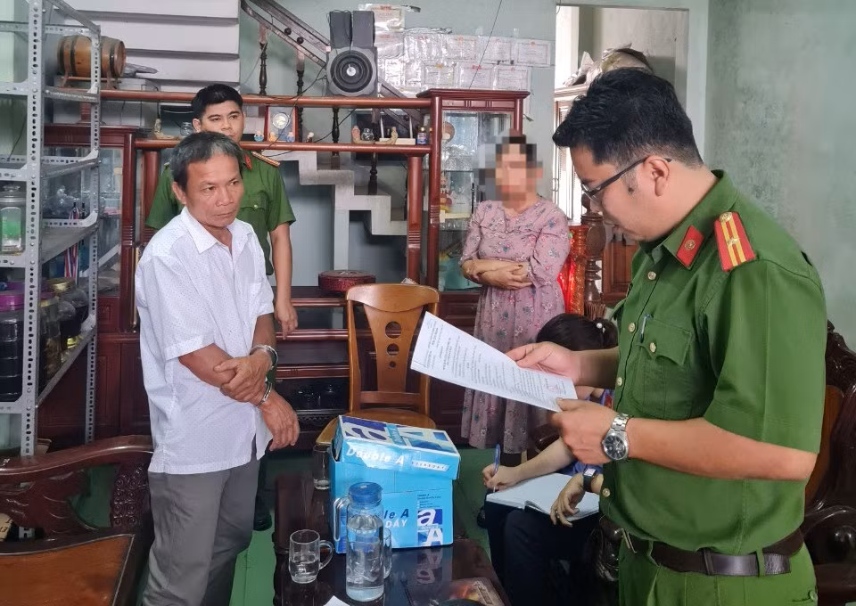 Tiếp tục khởi tố 2 bị can liên quan đến đăng kiểm xe cơ giới tại Quảng Ngãi -0