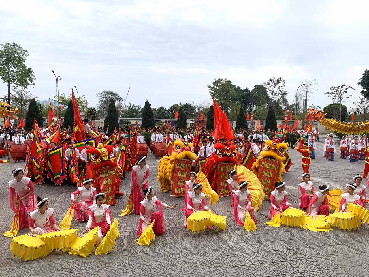 Hội thao thanh niên chào mừng kỷ niệm 93 năm Ngày thành lập Đoàn và 10 năm thành lập hai quận Nam, Bắc Từ Liêm -0