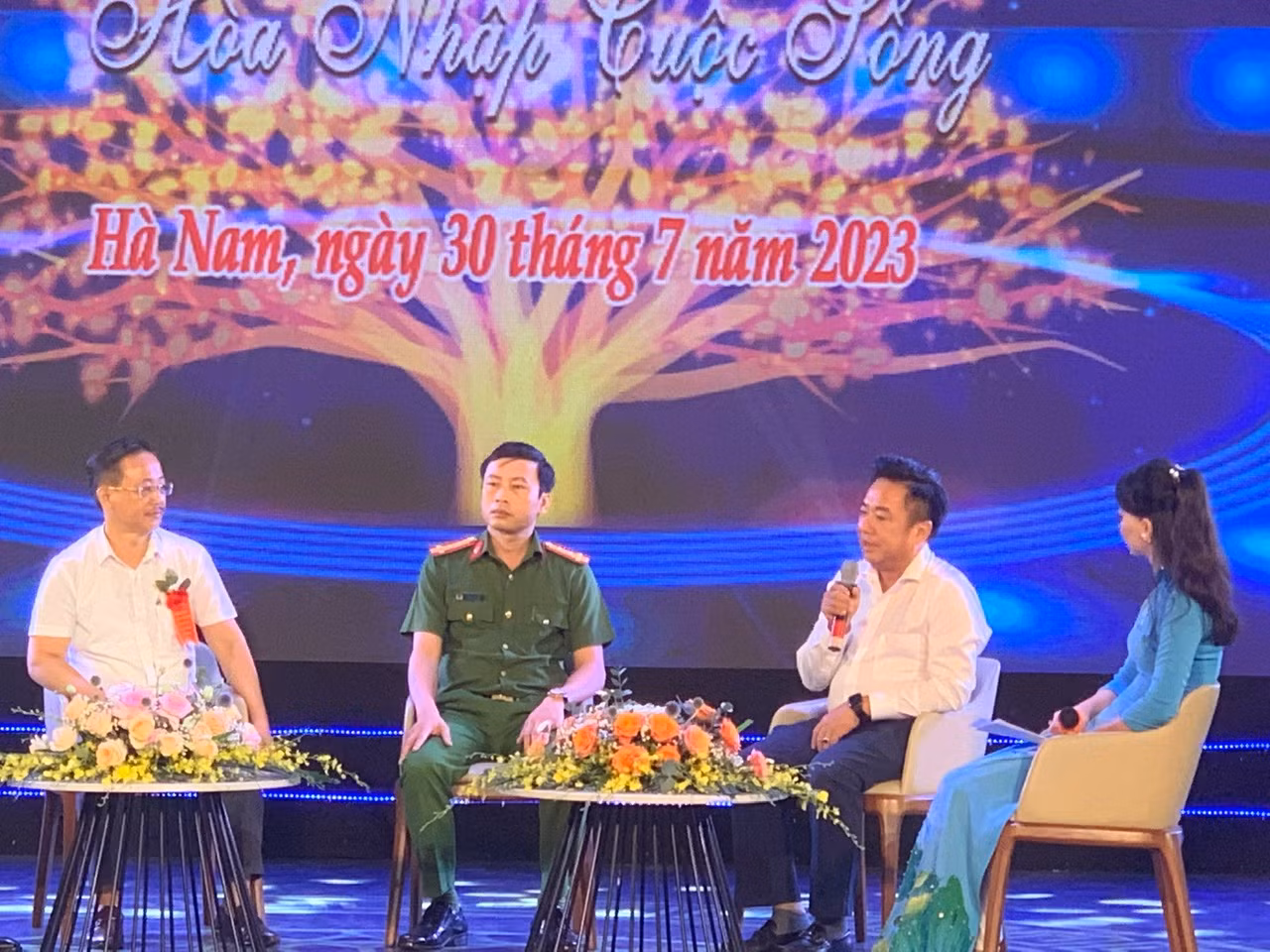 Tiếp thêm ước mơ và nghị lực cho những người có quá khứ lỗi lầm hoàn lương -0
