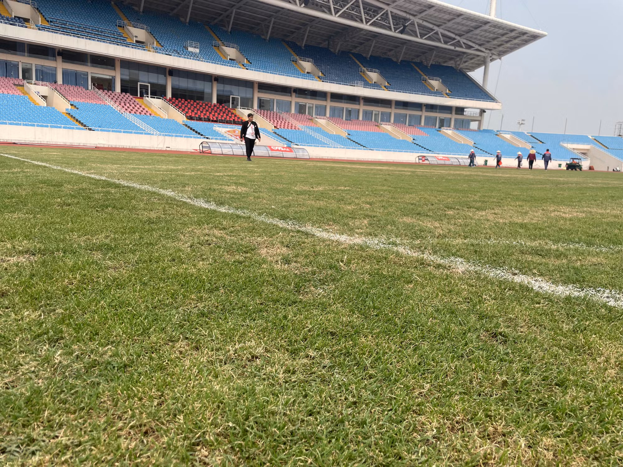 Kiểm tra sân Mỹ Đình, Ban tổ chức V.league nói gì?