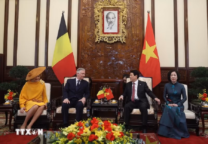 Việt Nam luôn coi trọng và mong muốn tăng cường hợp tác nhiều mặt với Bỉ -0