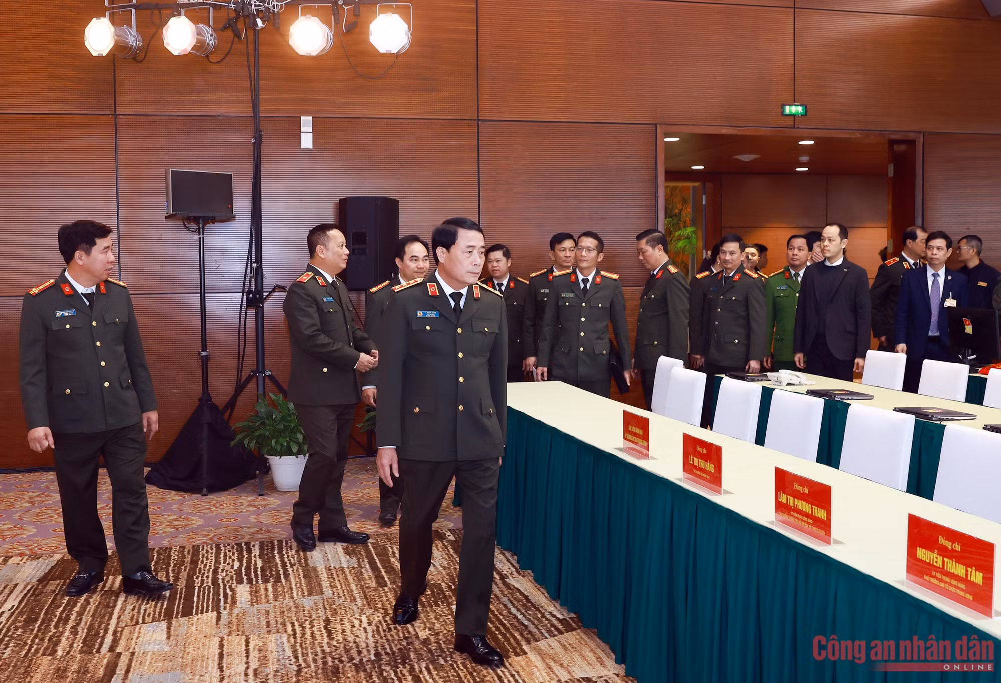 Bảo vệ Đại hội XIV của Đảng phải tuyệt đối an ninh, an toàn -7