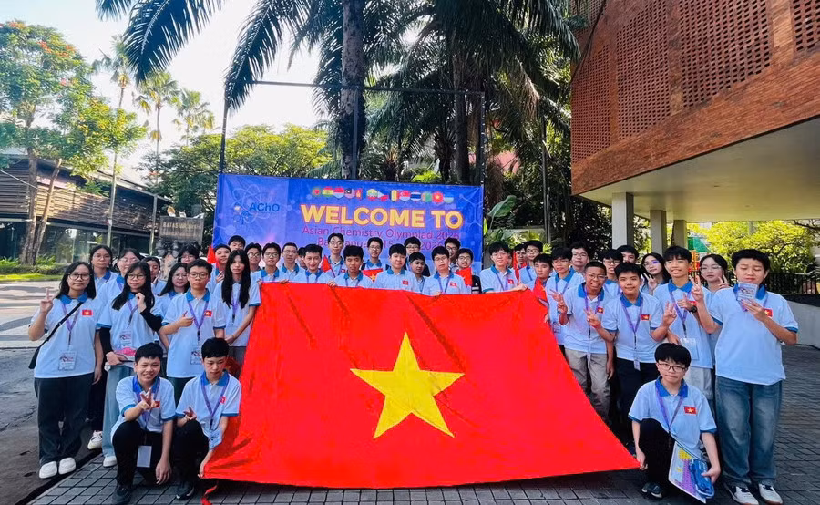 Việt Nam 