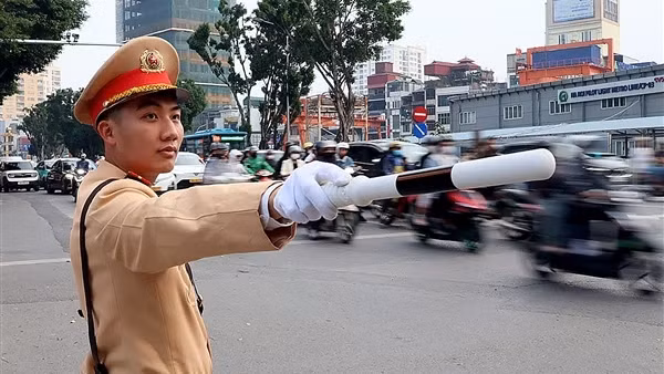 Diễn tập bảo đảm TTATGT phục vụ Chương trình nghệ thuật đặc biệt Chào mừng Đại hội Đảng