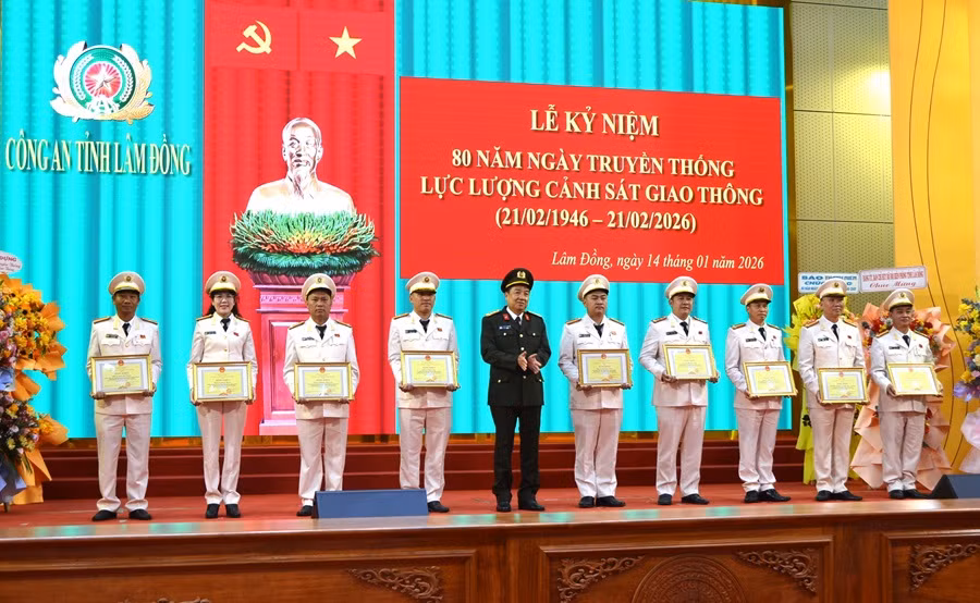 Số vụ tai nạn giao thông ở Lâm Đồng giảm gần 30% -0