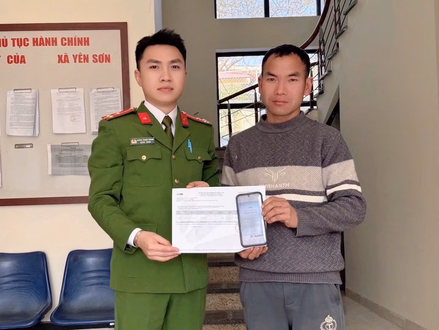 chuyen nham tien.jpg -0