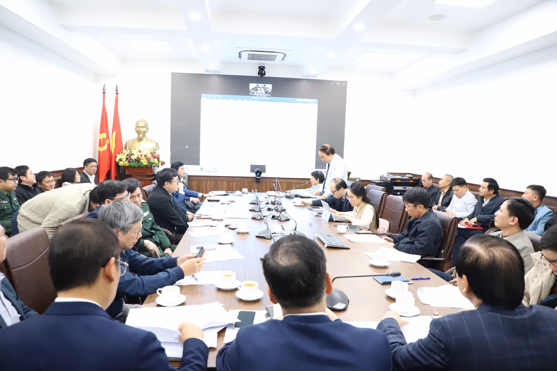 Tăng cường bảo đảm công tác y tế phục vụ Đại hội Đảng lần thứ XIV -0