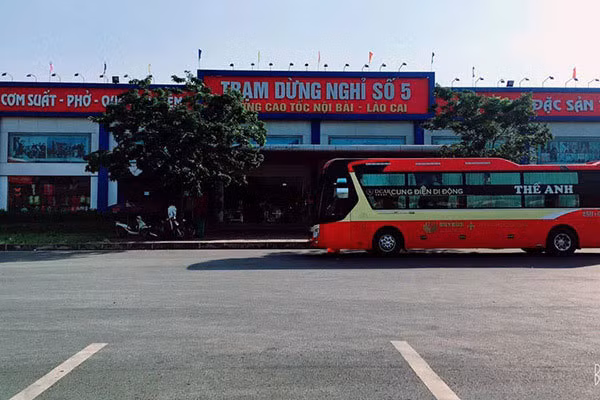 Chấn chỉnh 5 trạm dừng nghỉ trên cao tốc Nội Bài-Lào Cai