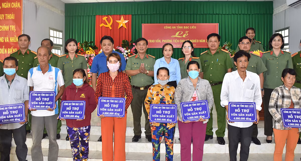 Tín dụng đen từ “ngân hàng cột điện” đến “vòng xoắn ốc 4.0” -0