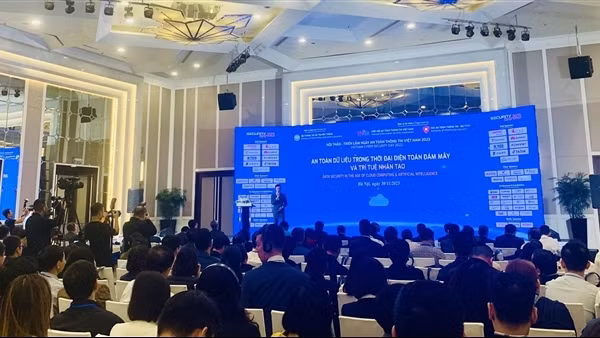 Thứ trưởng Bộ TT&TT chia sẻ về bảo mật dữ liệu cá nhân