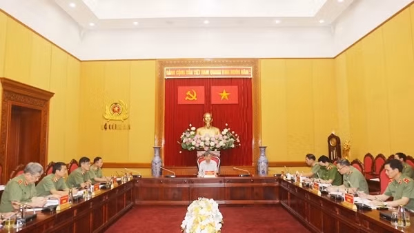 Công an Thủ đô “Lấy người dân làm trung tâm, vì nhân dân phục vụ” ảnh 10