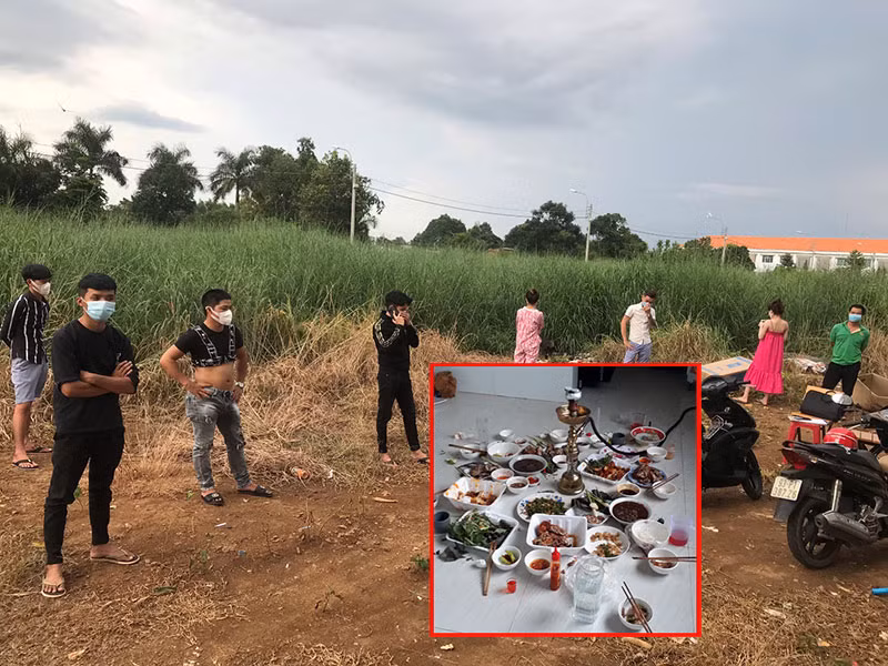 Ăn nhậu trong thời gian giãn cách xã hội, 8 thanh niên bị phạt 120 triệu đồng -0