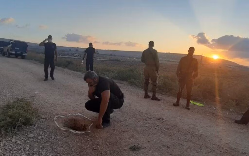 Thủ lĩnh nhóm vũ trang Palestine đào hầm trốn thoát khỏi nhà tù 