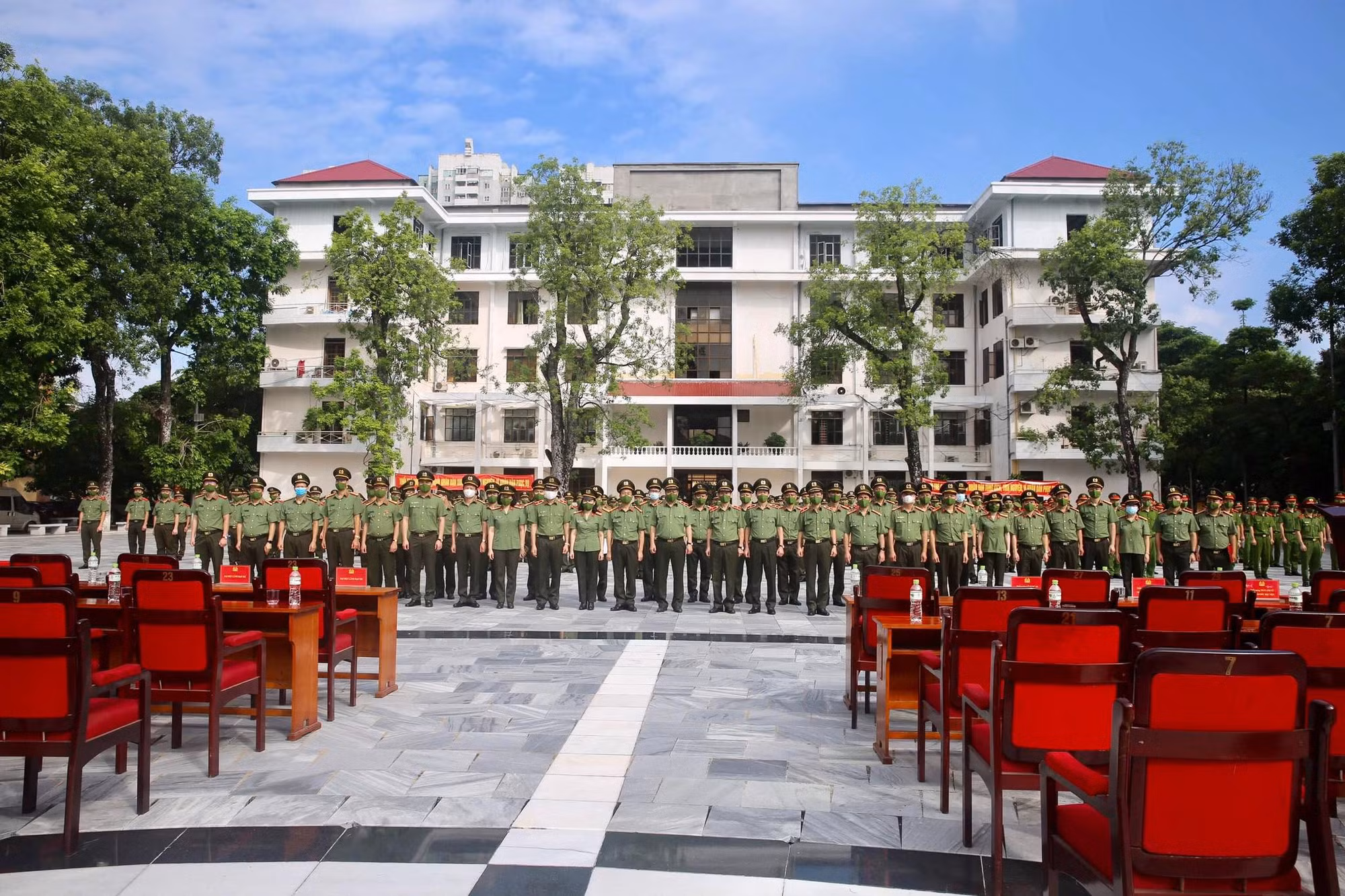 Học viện ANND đưa 300 học viên vào hỗ trợ Công an tỉnh Đồng Nai chống dịch -0