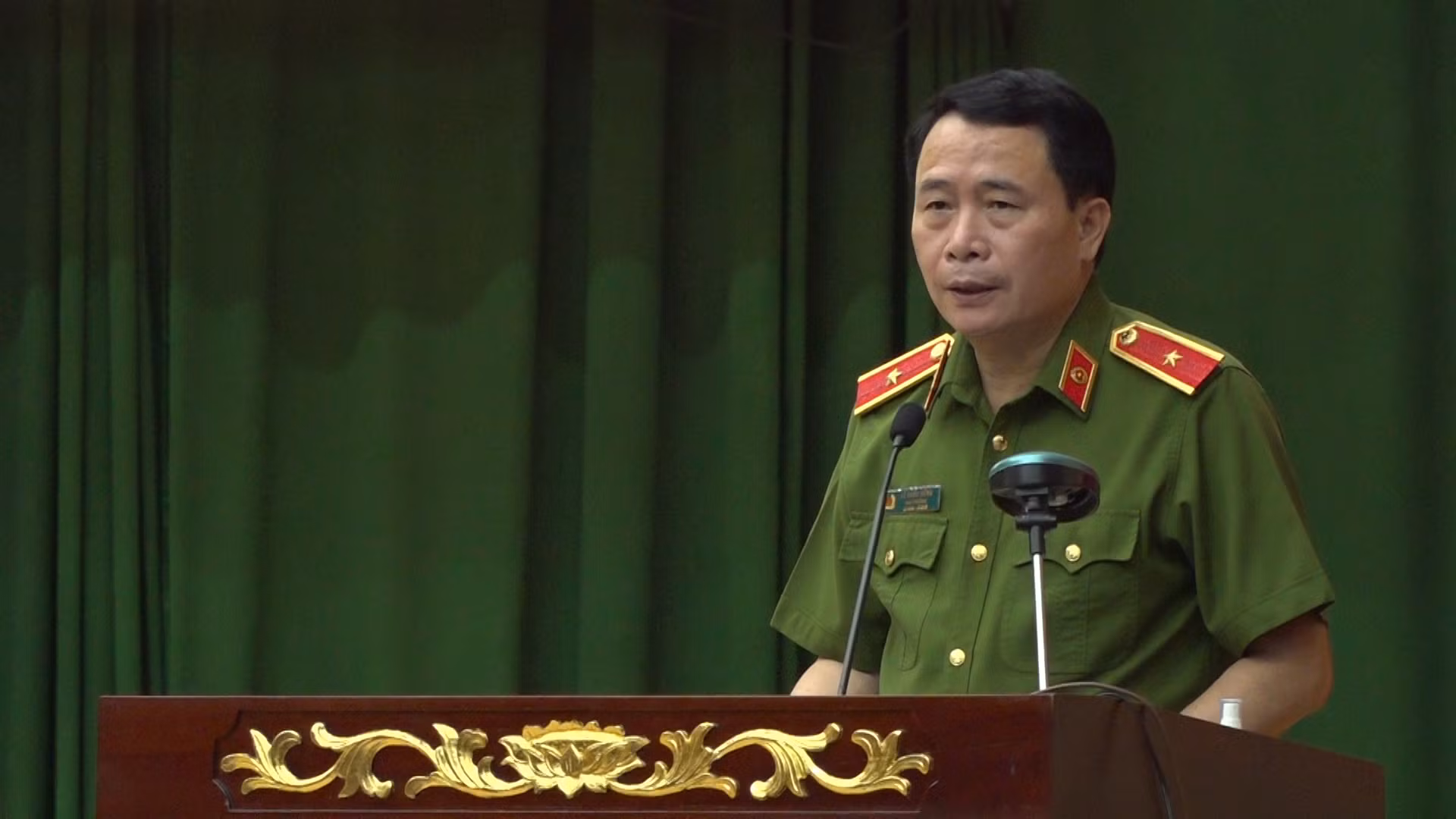 Thứ trưởng Lê Quốc Hùng chỉ đạo 8 nội dung Công an TP Hồ Chí Minh cần tập trung tăng cường thực hiện -0