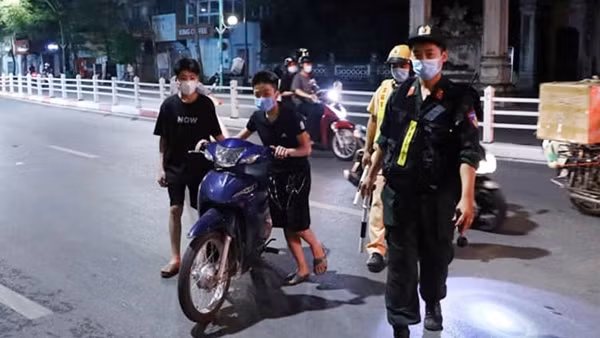 Khi Gen Z nổi máu “yêng hùng”