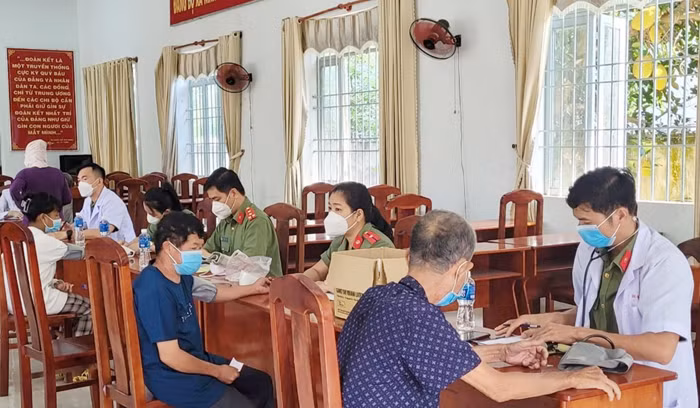 Công an tỉnh Tây Ninh tặng nhà cho lực lượng nòng cốt đảm bảo ANTT -0