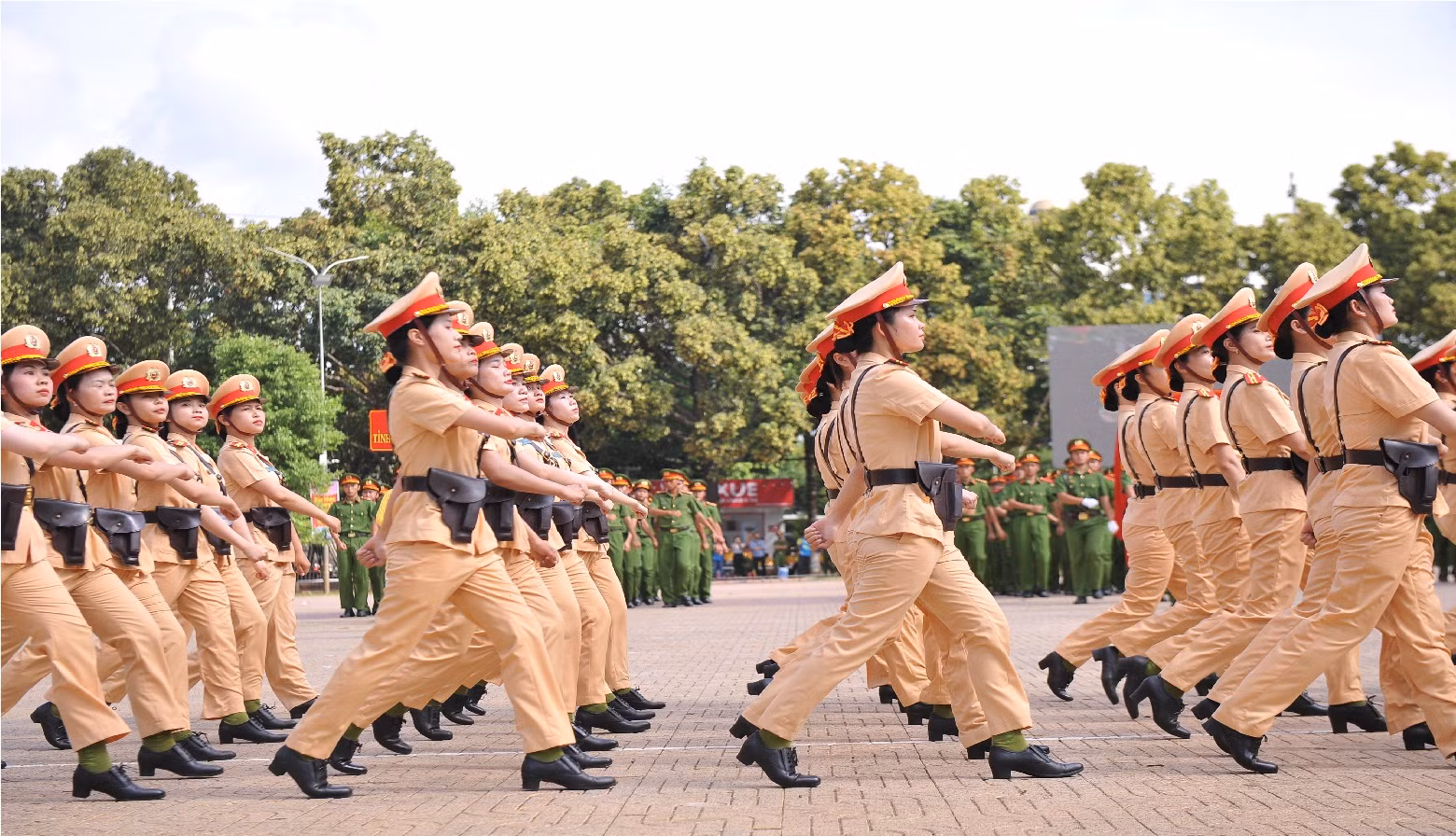 Khai mạc Hội thi điều lệnh, bắn súng, võ thuật CAND -1
