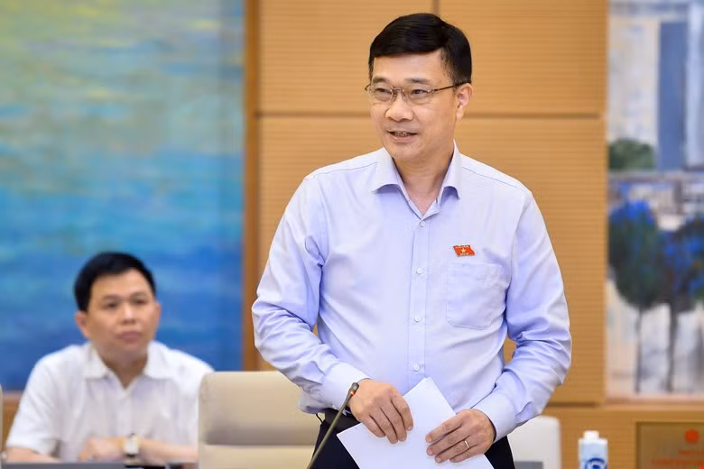 Tình hình thị trường chứng khoán quá bất thường, 