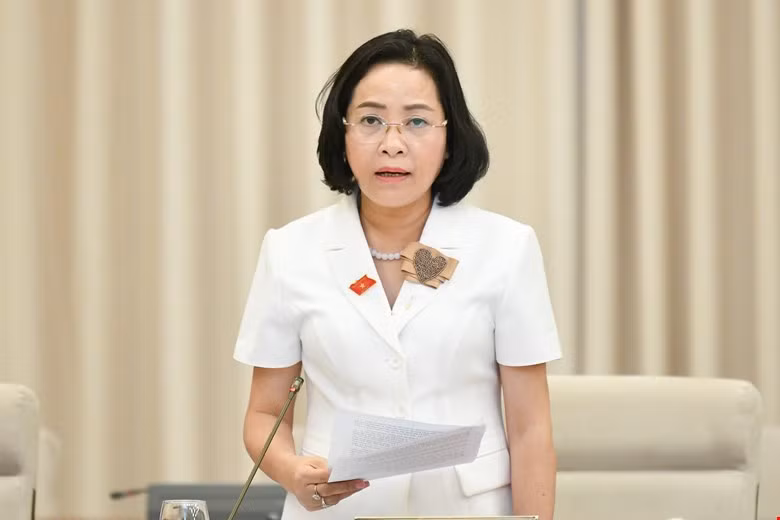 Tình hình thị trường chứng khoán quá bất thường, 