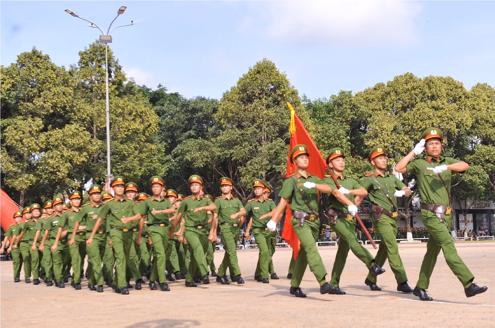 Khai mạc Hội thi điều lệnh, bắn súng, võ thuật CAND -1