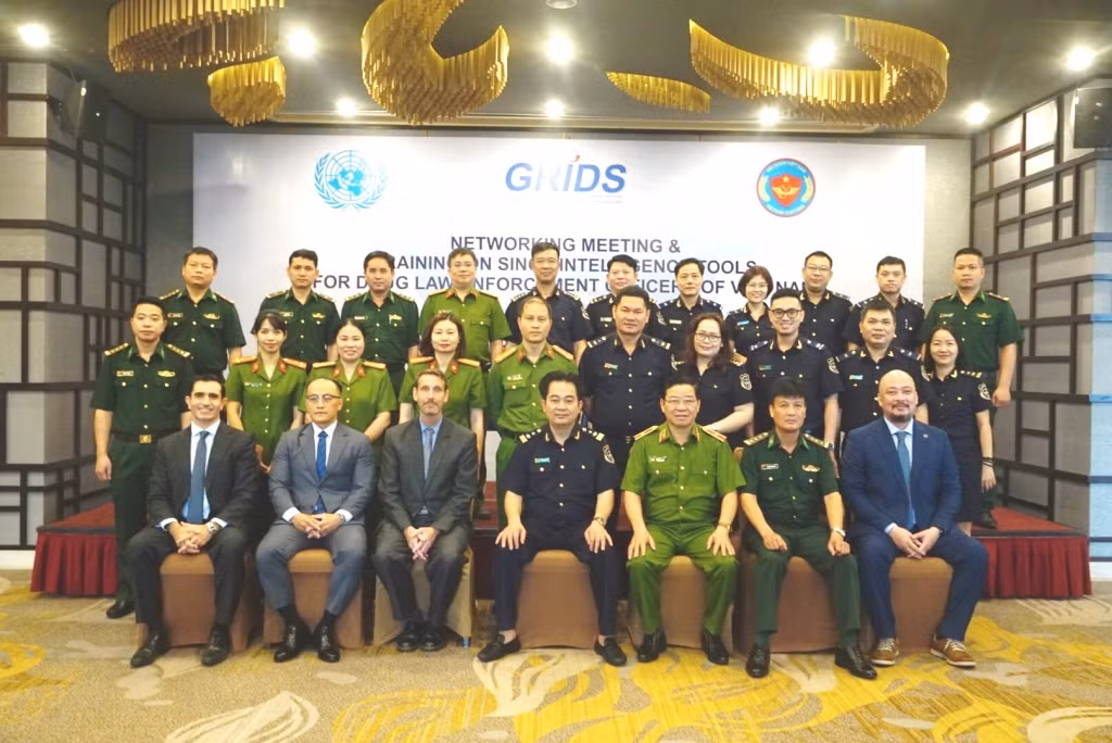 Hợp tác phòng chống chất hướng thần và á phiện tổng hợp -0