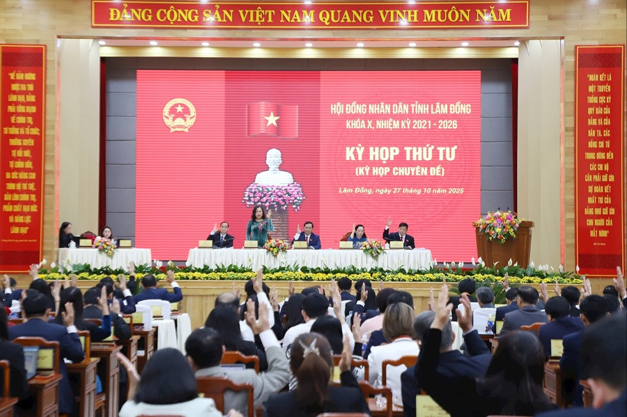 HĐND tỉnh Lâm Đồng thông qua 13 Nghị quyết phục vụ phát triển kinh tế, xã hội -0