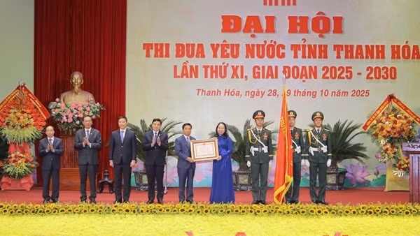 Lan tỏa phong trào thi đua yêu nước, khơi dậy khát vọng phát triển Thanh Hóa