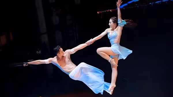 Xiếc Việt - "Càng cao danh vọng, càng dày chông gai"