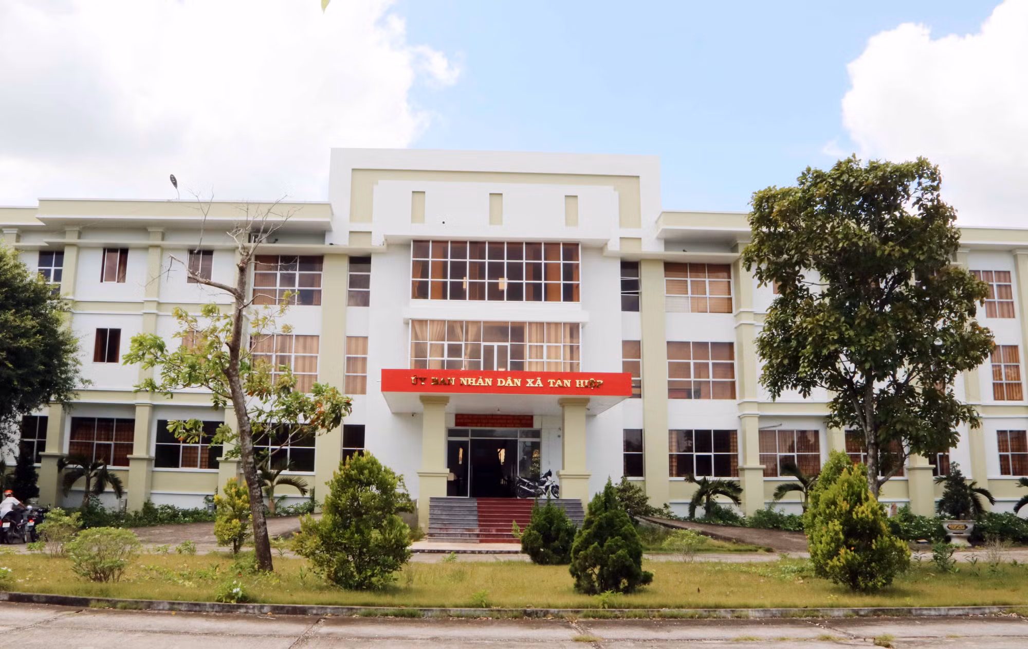 Cán bộ Lao động Thương binh và Xã hội cấu kết nhân viên bưu điện chiếm đoạt tiền trợ cấp xã hội -0