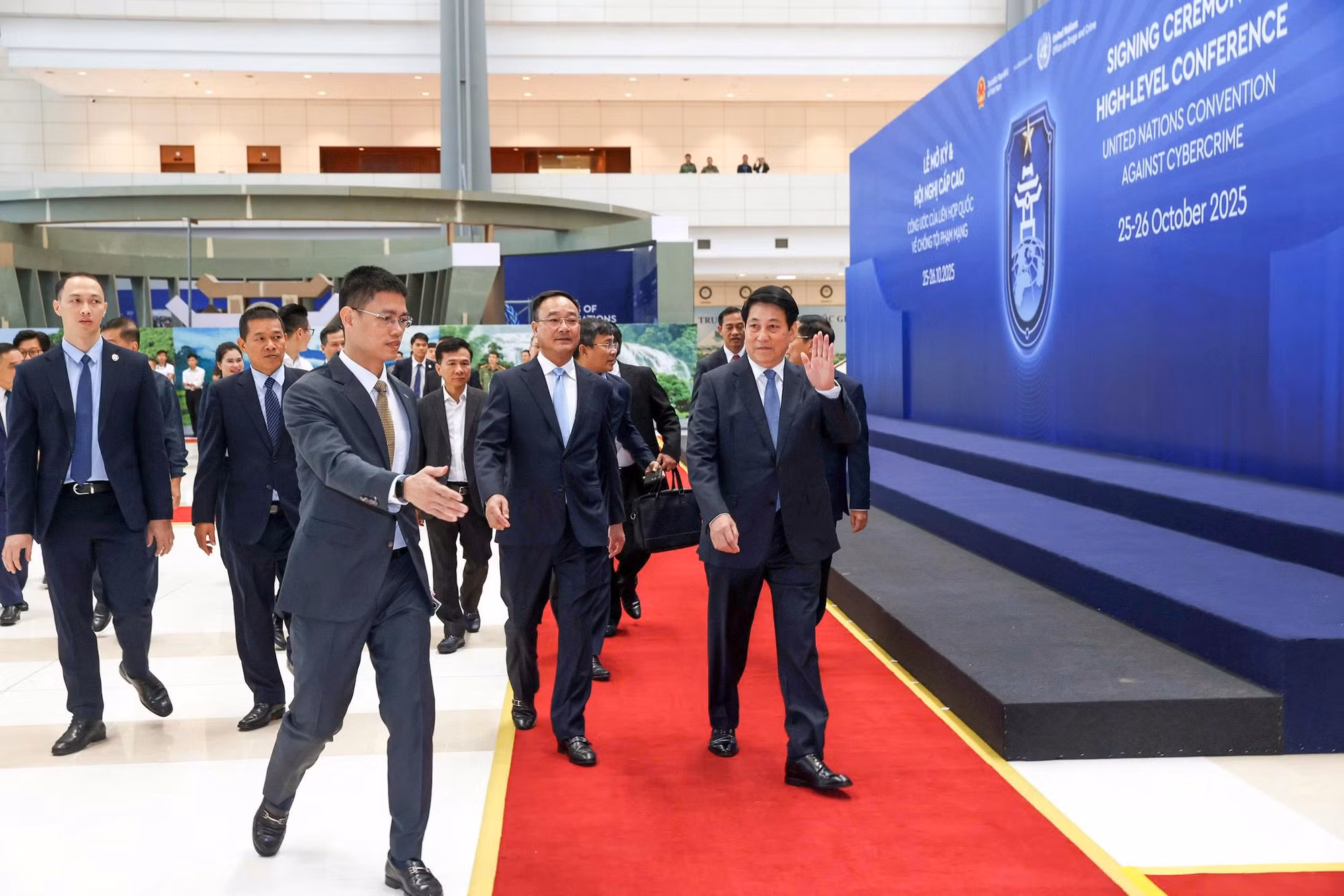 Chủ tịch nước Lương Cường chỉ đạo tổng duyệt Lễ mở ký Công ước Hà Nội -0