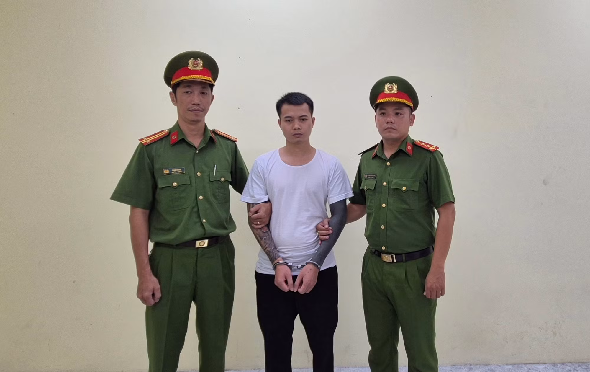 Khởi tố, bắt giữ chủ tài khoản Tiktok “Tàng Keng Ông Trùm” -0
