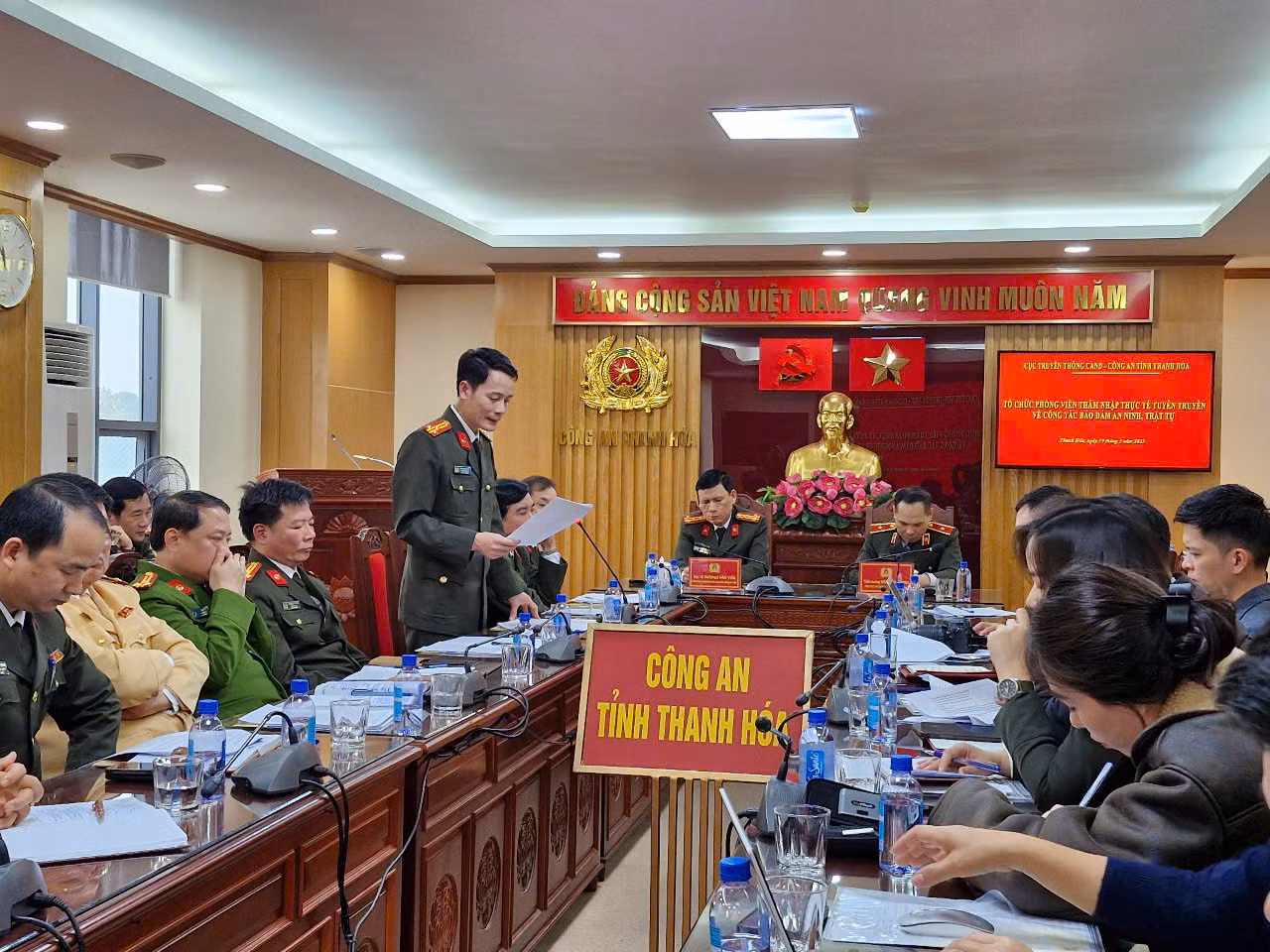 Các cơ quan báo chí đi thực tế tuyên truyền hoạt động của lực lượng CAND ở Thanh Hoá -0