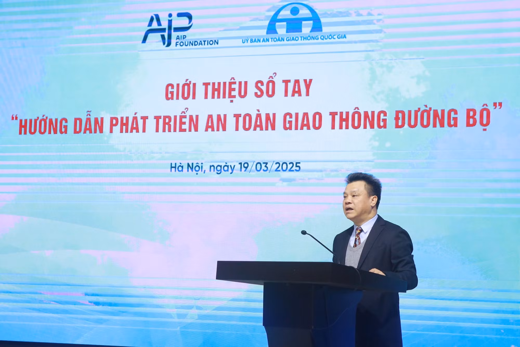 Hiện thực hoá mục tiêu kéo giảm 50% thương vong do tai nạn giao thông -0