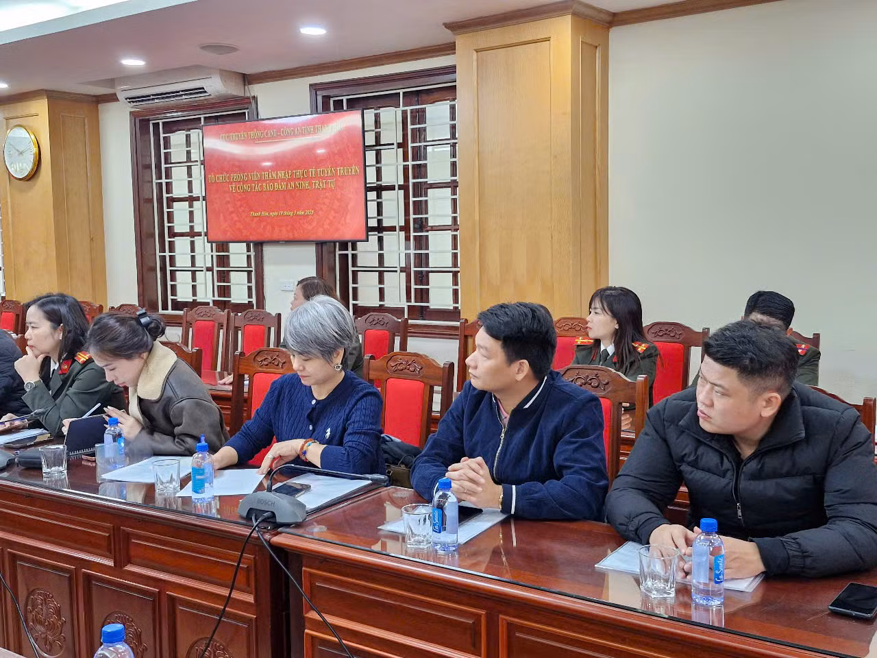 Các cơ quan báo chí đi thực tế tuyên truyền hoạt động của lực lượng CAND ở Thanh Hoá -0