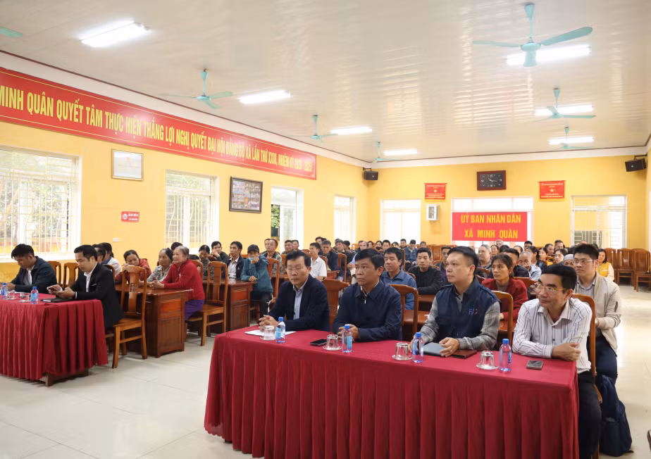 Sau bão Yagi, các hộ gia đình tại Yên Bái để cải tạo đất sản xuất -0