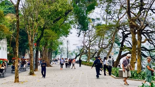 Miền Bắc chuyển nắng nóng trước khi đón không khí lạnh