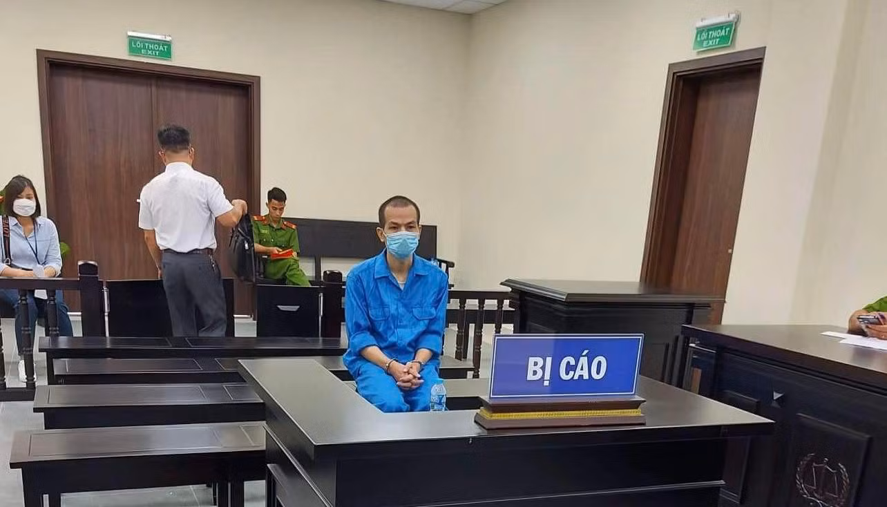 Công an rởm dùng mánh lới lừa bạn gái chiếm đoạt tiền mua nhà -0