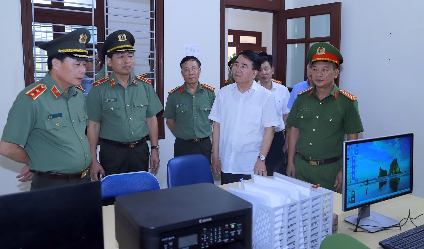 Sơ kết 1 năm 