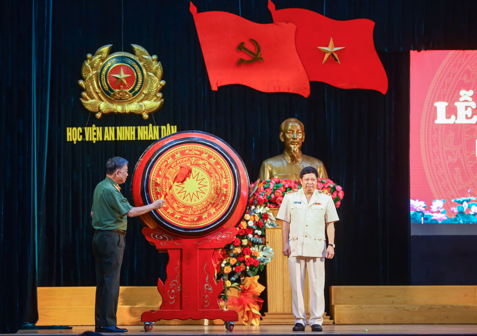 Bộ trưởng Tô Lâm dự lễ khai giảng năm học mới tại Học viện ANND -0