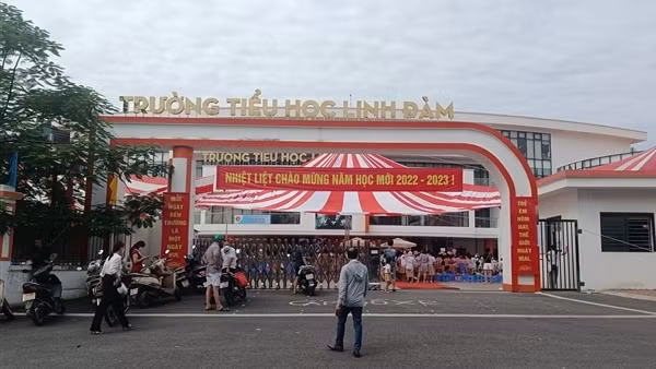 Quá tải trường lớp, nỗi lo cũ trong năm học mới: Khổ trăm bề (bài 1)