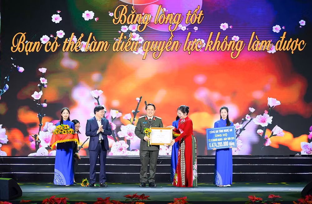 e913216b-07c4-45bb-ae26-bdef4d3059cc.jpg -1