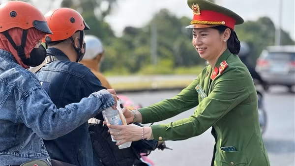 Đồng Tháp lan tỏa mô hình “Trạm dừng chân nghĩa tình”