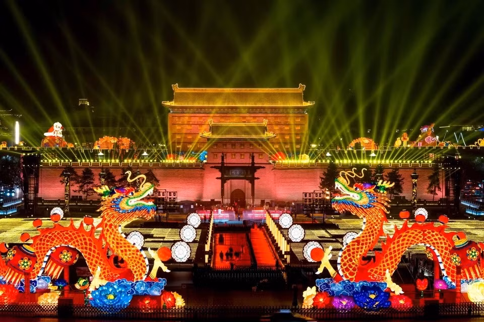 Châu Á rực rỡ đón Tết Nguyên đán -1