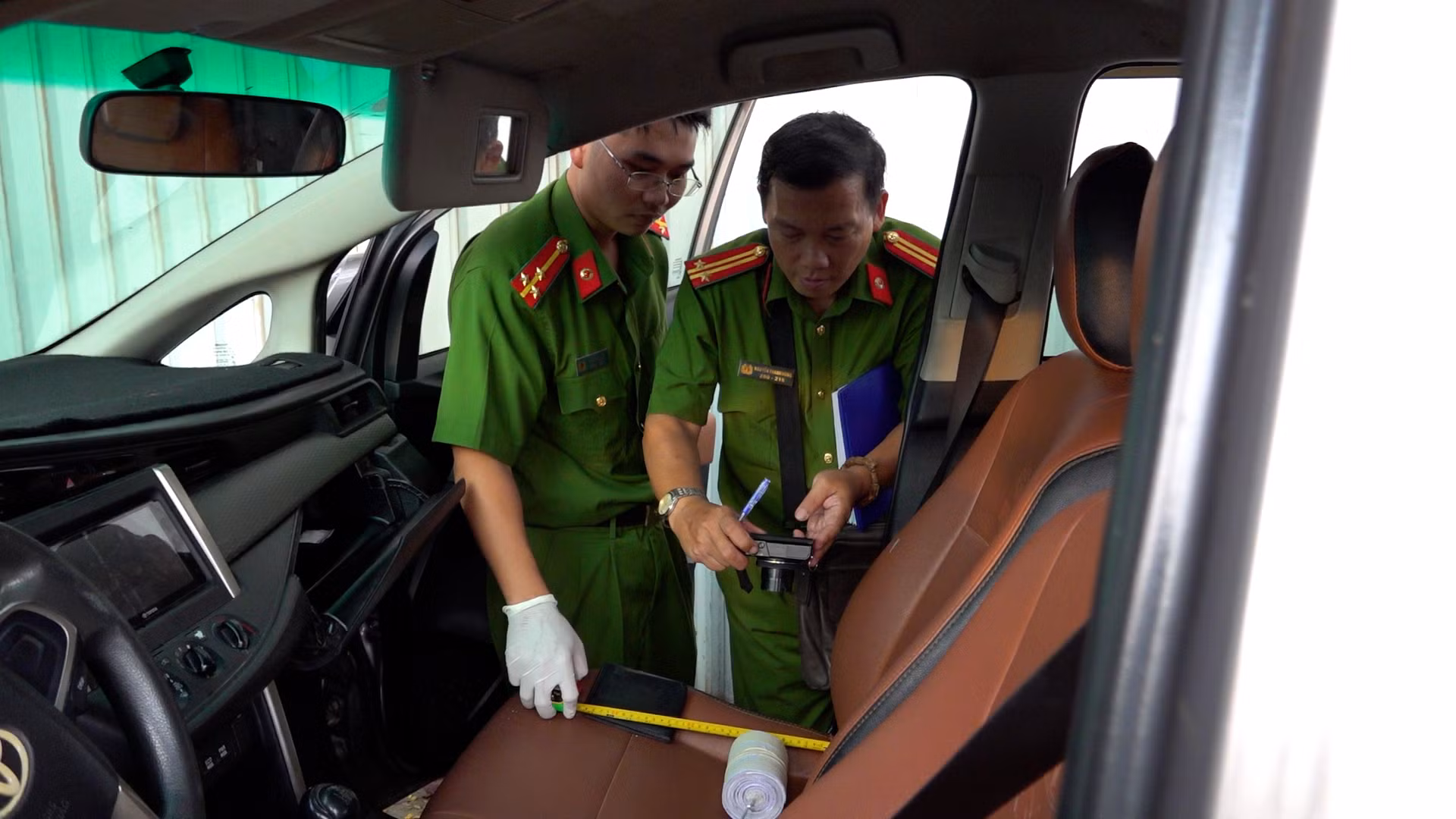 Thông tin mới nhất vụ nhóm đối tượng bắt cóc cô gái, nhằm chiếm đoạt 150 triệu đồng -2
