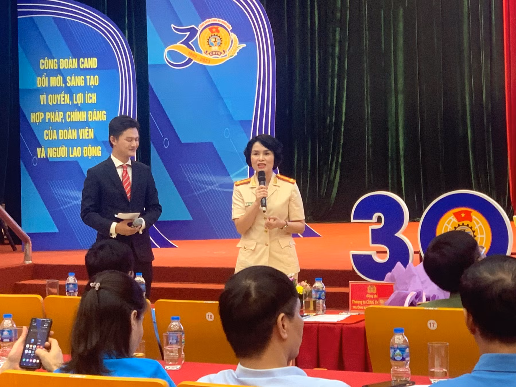 Giao lưu tọa đàm “Công đoàn CAND – điểm tựa niềm tin người lao động” -0