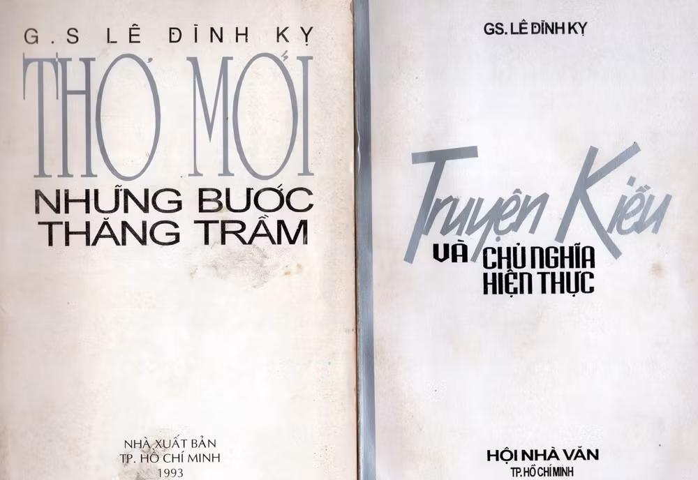 Con tằm đến thác vẫn còn vương tơ -1