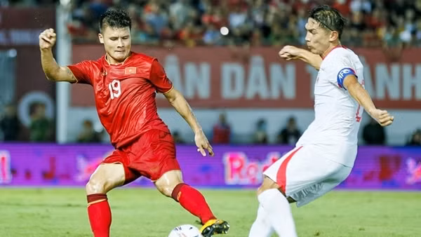 Khởi đầu nan của ông Troussier