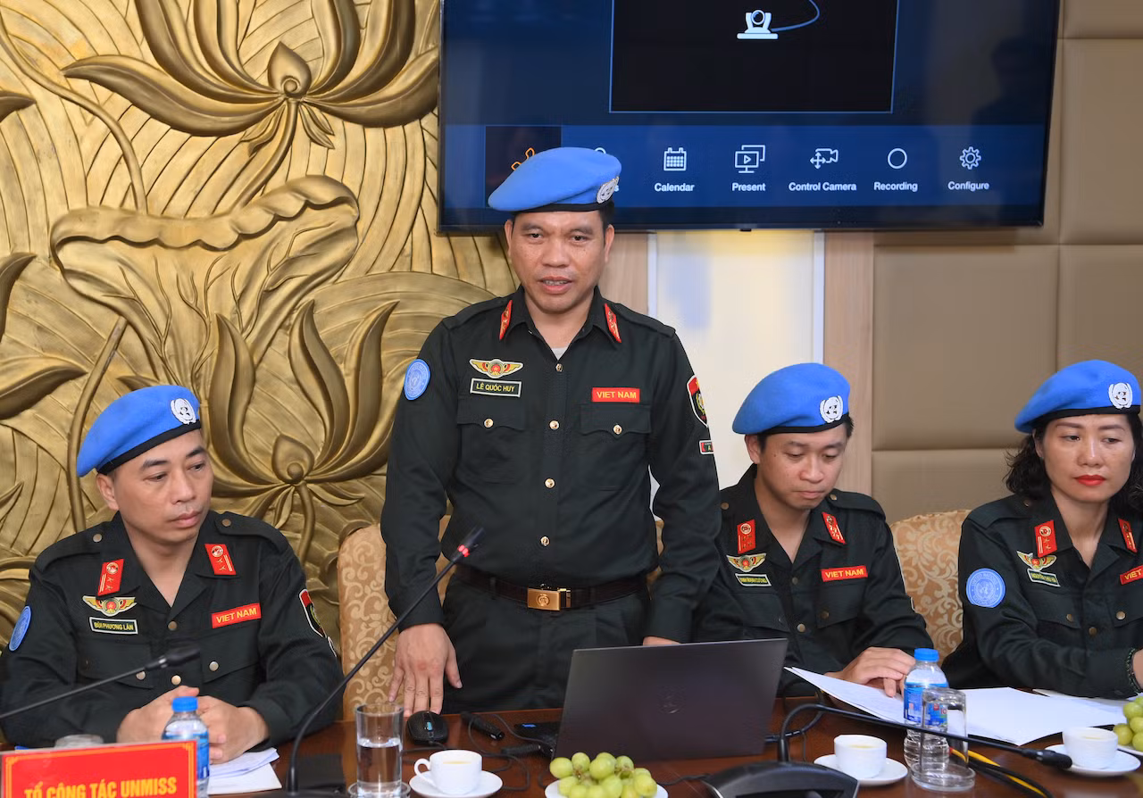 Thứ trưởng Lương Tam Quang gặp mặt Tổ công tác thực hiện nhiệm vụ tại phái bộ Nam Sudan -0